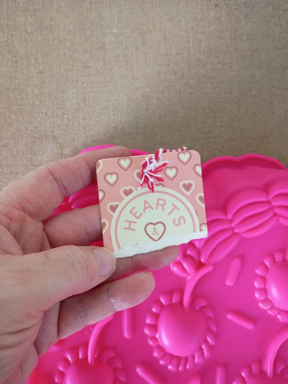 Brand New Hearts & Kisses Pink Silicone Heart Shaped Cake Mold